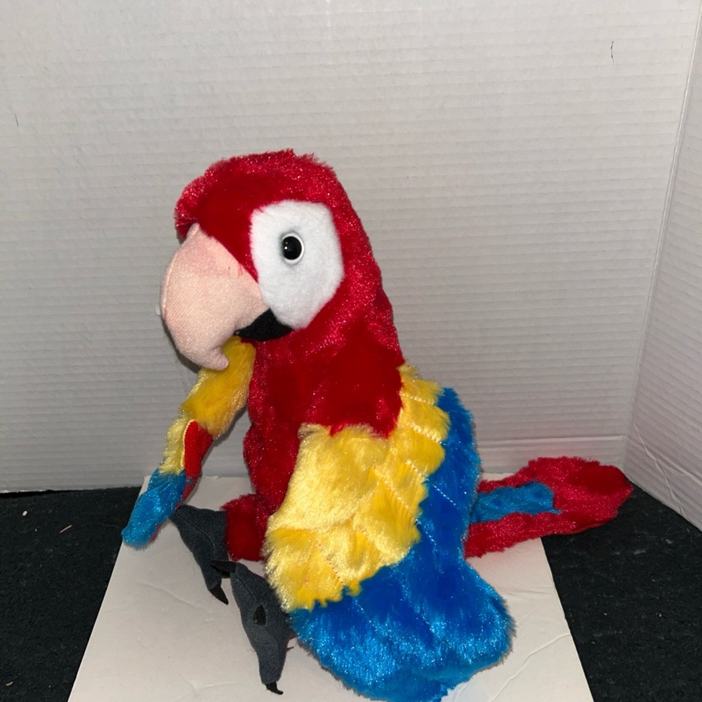 Wild Republic Scarlet Macaw Red Parrot Stuffed Animal Soft Plush Toy Bird